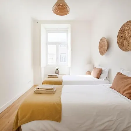 The Location In Downtown Διαμέρισμα Lisboa